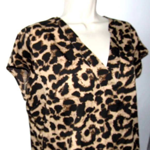 NEW Jessica Animal Print Top size M - Picture 2 of 9